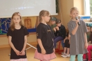 PRZEDSTAWIENIE 